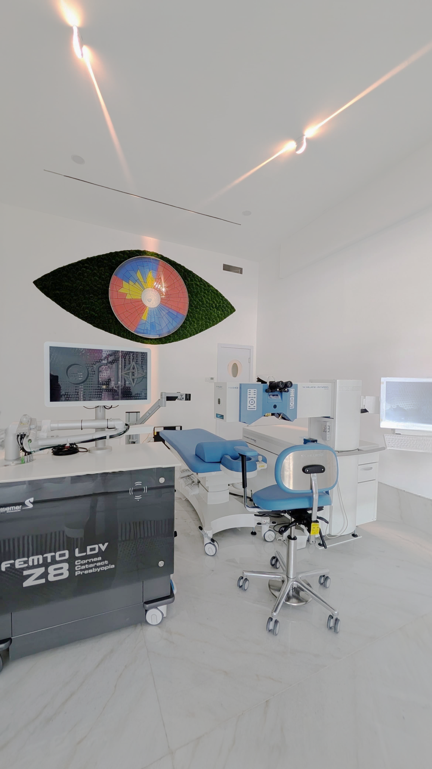Lasik kota Medan CLEAR (Cornea Lenticule Extraction for Advanced Refractive-Correction)